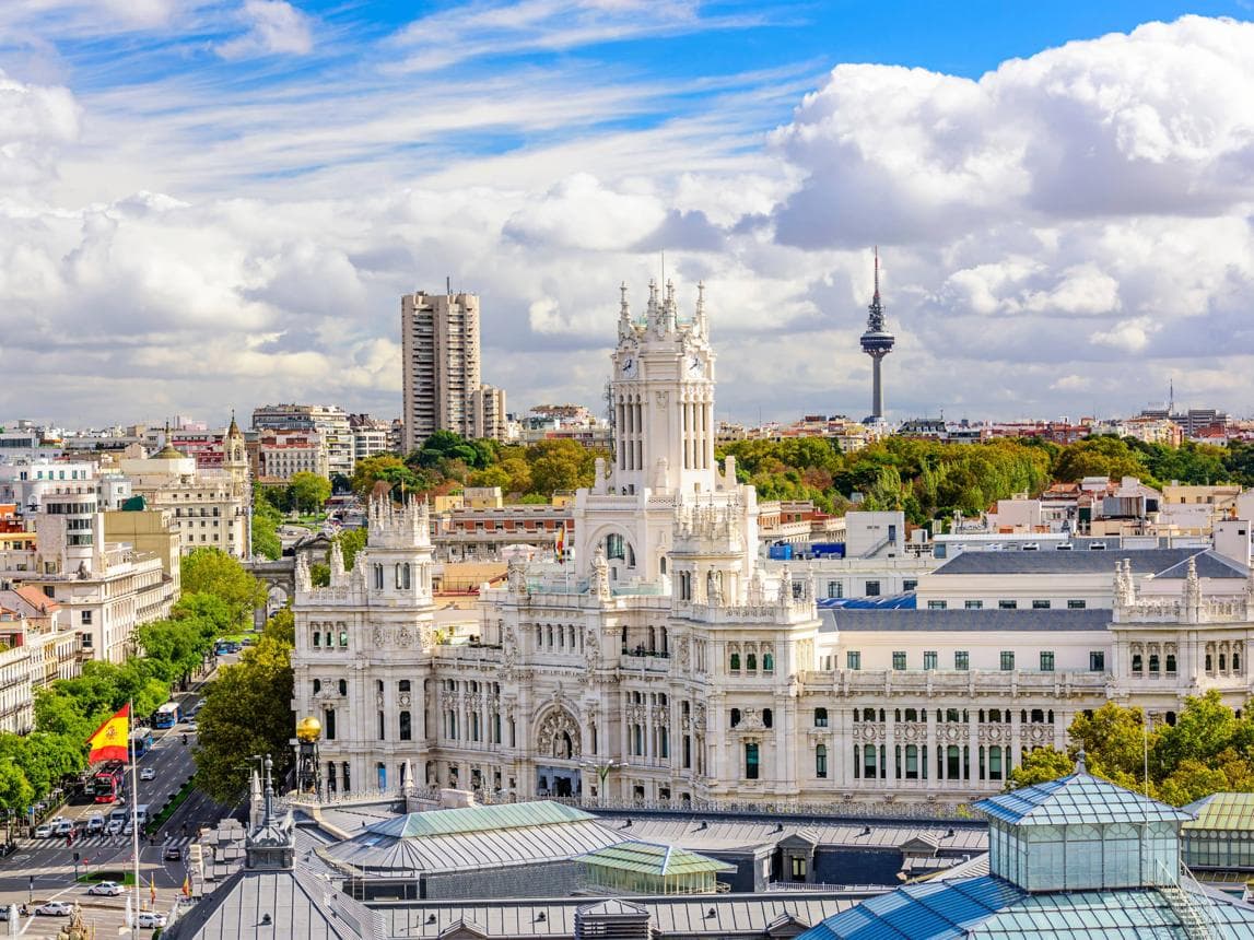 Tour Madrid - ảnh 4